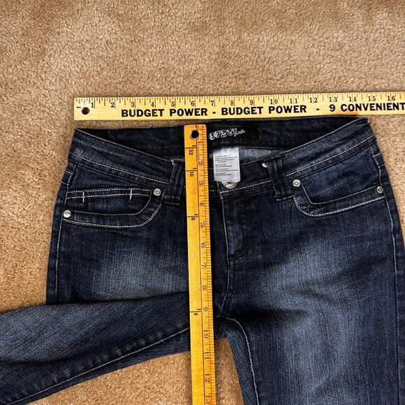 Y2K Cello Cross Wings Bling  Goth Jeans Mid Rise Dark Wash Size 5 W 29 L 32.5 - Picture 6 of 7